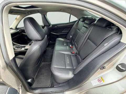 2016 Lexus IS 300