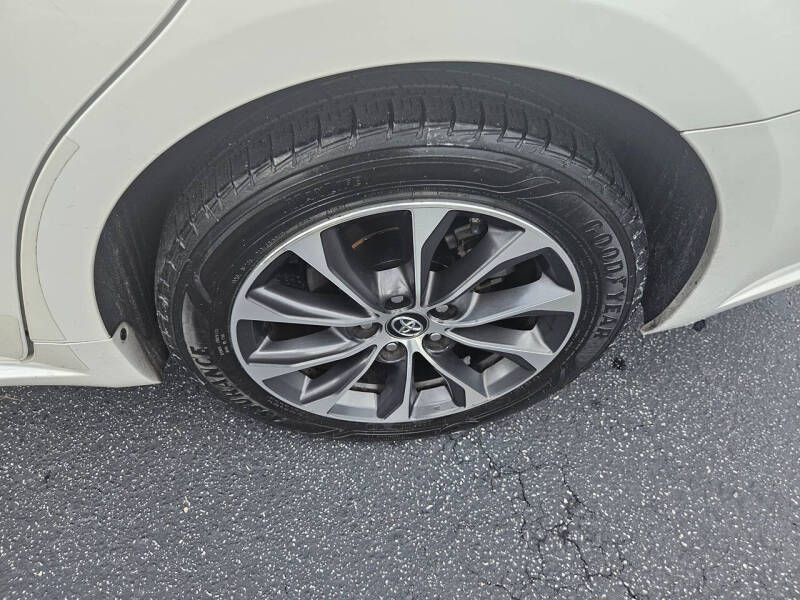 2016 Toyota Avalon Limited