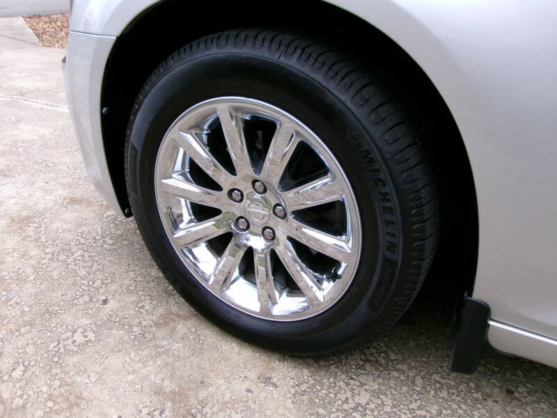 2012 Chrysler 300 Limited