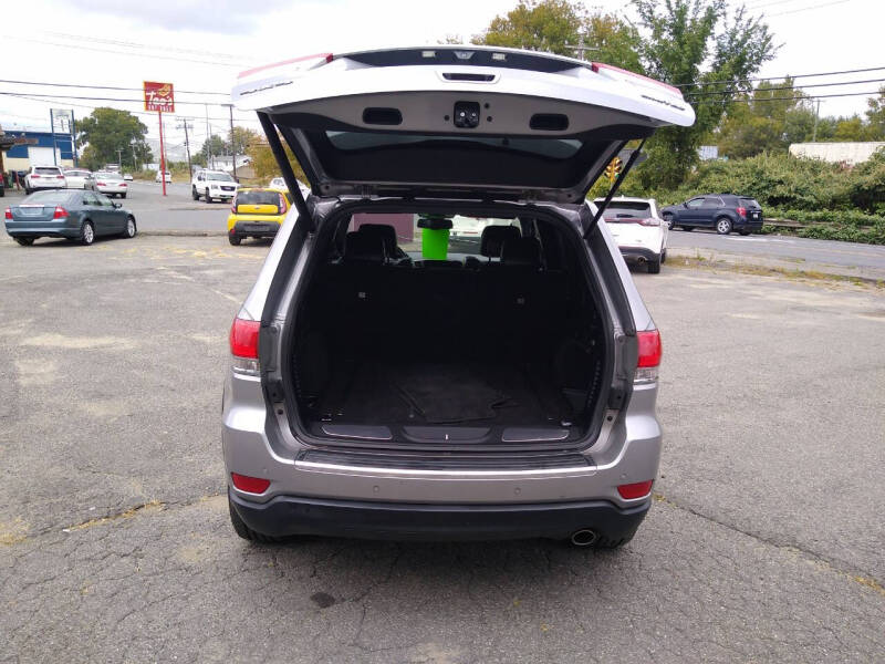 2015 Jeep Grand Cherokee Limited photo 8