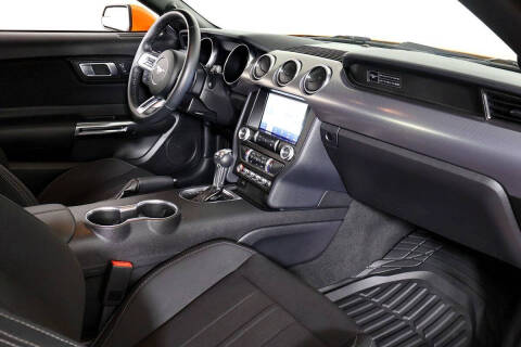 2020 Ford Mustang EcoBoost