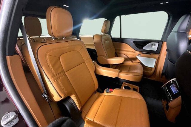 2022 Lincoln Aviator Black Label