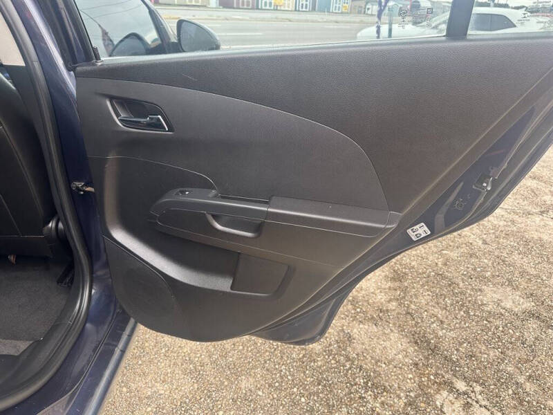 2016 Chevrolet Sonic LTZ Auto
