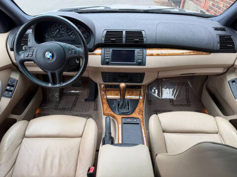 2003 BMW X5 4.4i