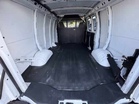 2007 GMC Savana 2500