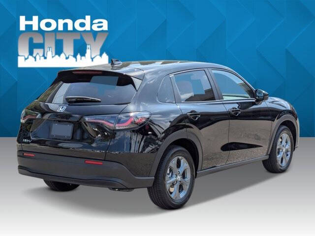 2027 Honda HR-V LX