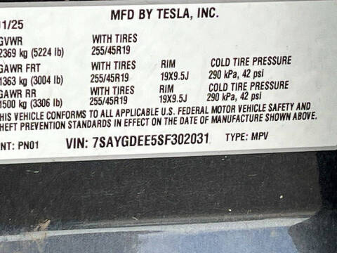2025 Tesla Model Y Long Range