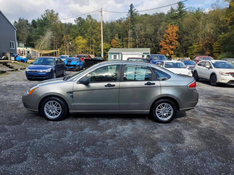 2008 Ford Focus SE photo 2