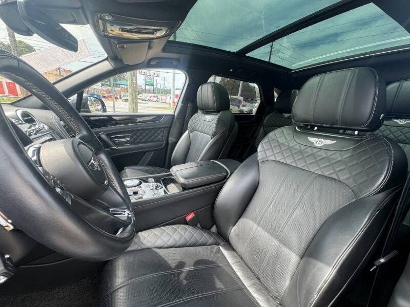 2017 Bentley Bentayga W12 First Edition