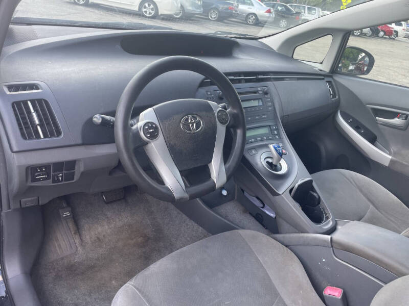2011 Toyota Prius Two