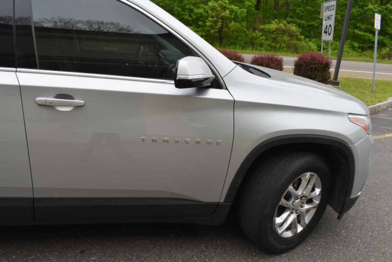 2020 Chevrolet Traverse LT Leather