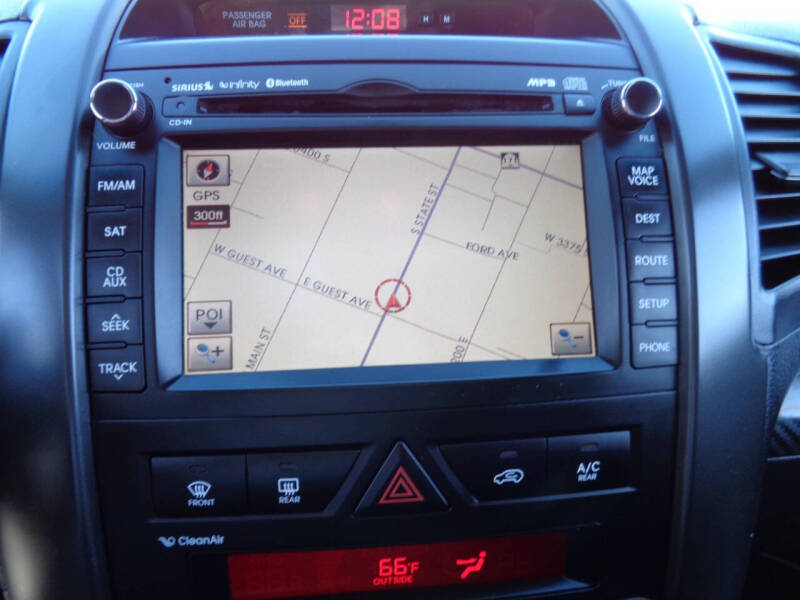 2011 Kia Sorento SX