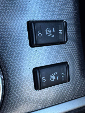 2017 Nissan Pathfinder SV