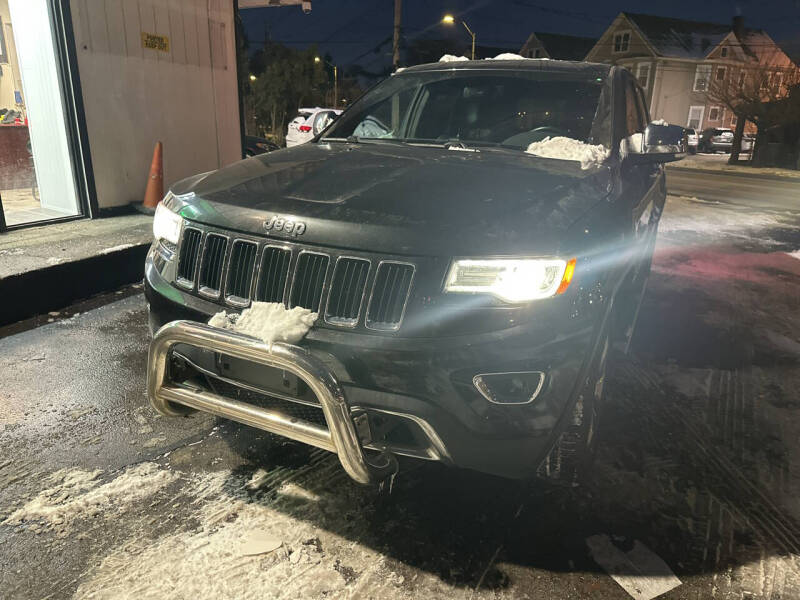 2016 Jeep Grand Cherokee Limited's photo