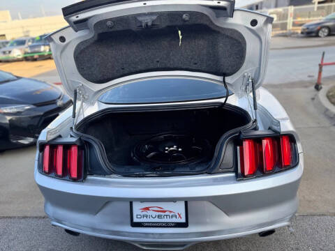 2016 Ford Mustang V6