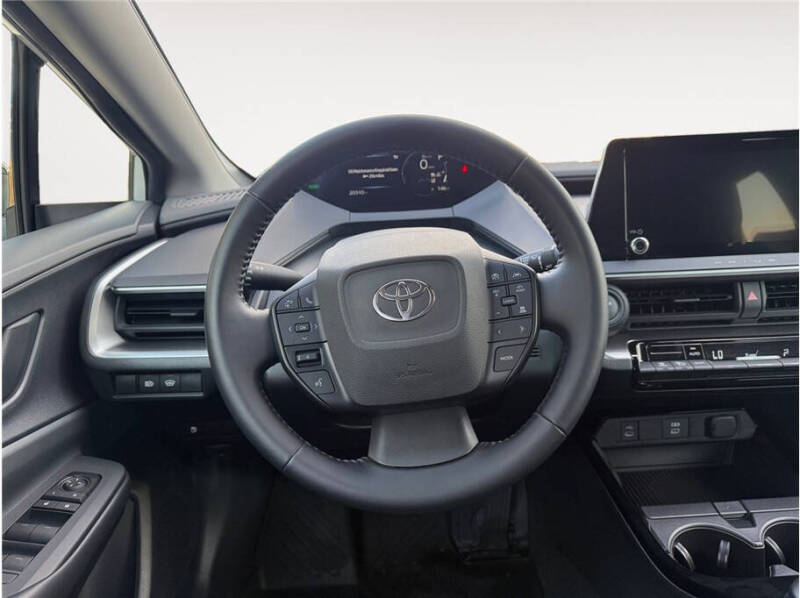 2023 Toyota Prius LE