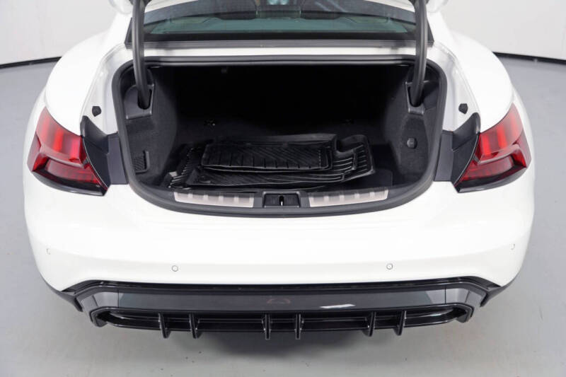 2022 Audi e-tron GT quattro Premium Plus