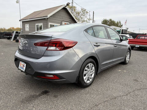 2019 Hyundai Elantra SE