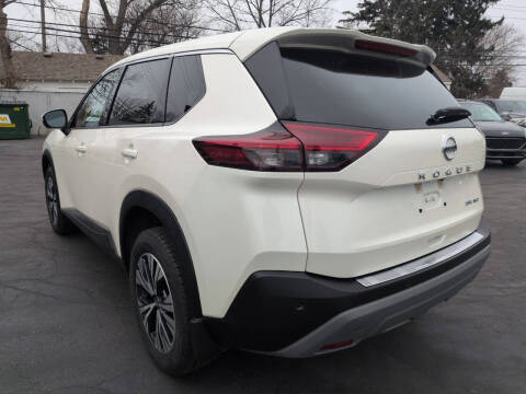 2021 Nissan Rogue SV