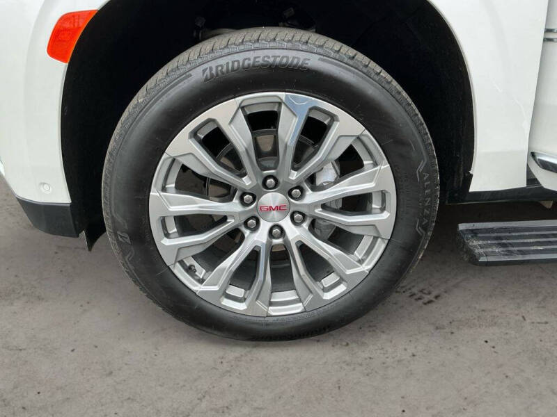 2024 GMC Yukon XL Denali