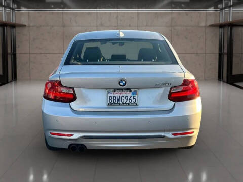2017 BMW 2 Series 230i