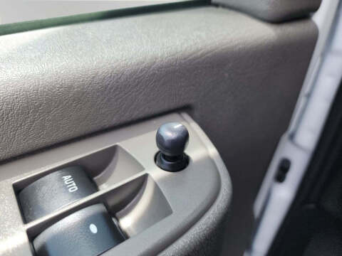 2023 Chevrolet Express LS 3500