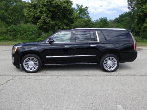 2017 Cadillac Escalade ESV Platinum