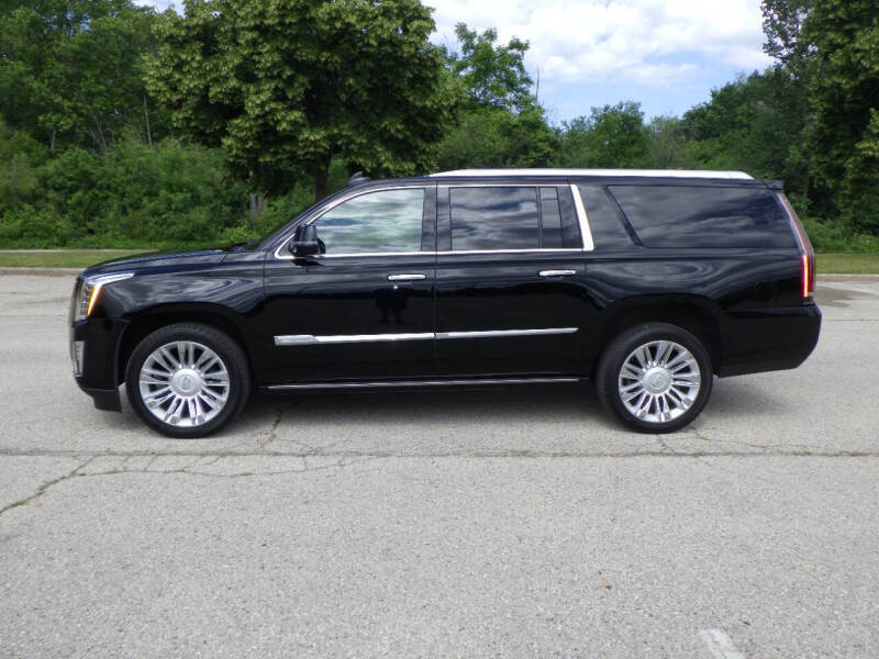 2017 Cadillac Escalade ESV Platinum