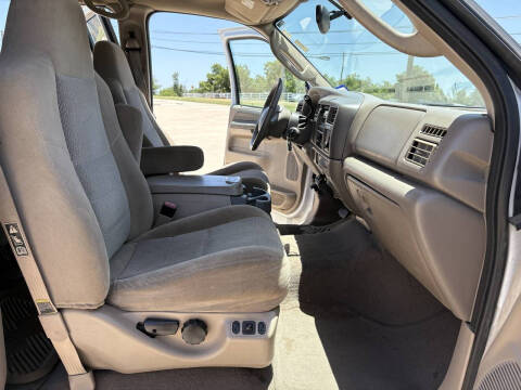 2003 Ford Excursion XLT