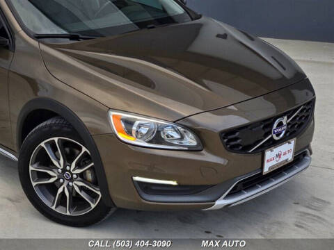 2016 Volvo V60 Cross Country T5