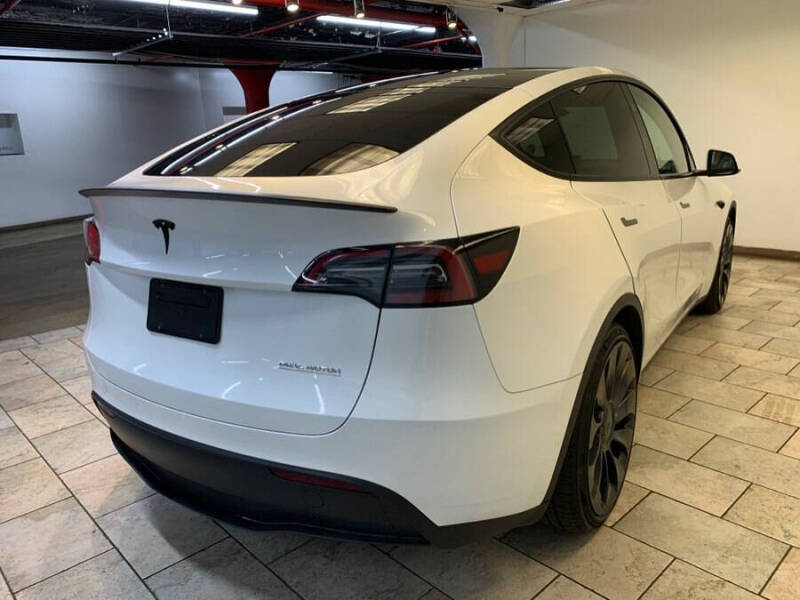 2023 Tesla Model Y Performance