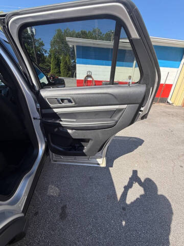 2017 Ford Explorer XLT