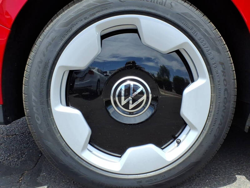 2025 Volkswagen ID. Buzz Pro S Plus 4Motion