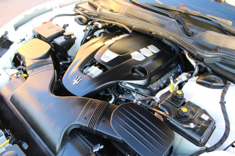 2017 Maserati Ghibli