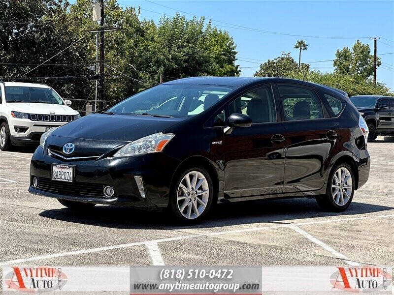 2012 Toyota Prius v Five