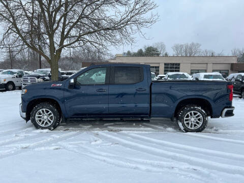 2021 Chevrolet Silverado 1500 for sale at Dean's Auto Sales in Flint MI