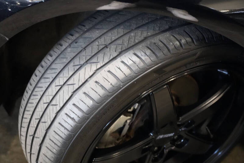 2020 Ford Fusion Titanium photo 3