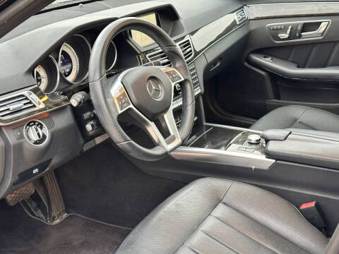 2014 Mercedes-Benz E-Class E 550 4MATIC