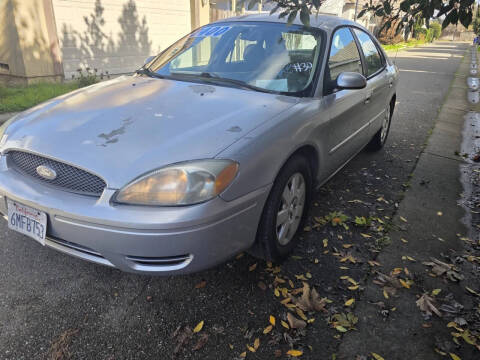 2006 Ford Taurus SEL