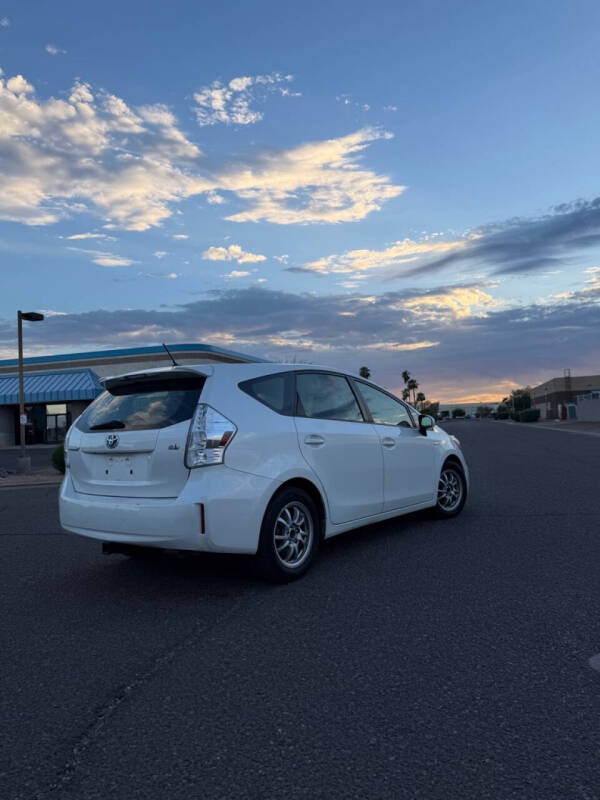 2014 Toyota Prius v
