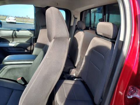 2017 Chevrolet Colorado LT