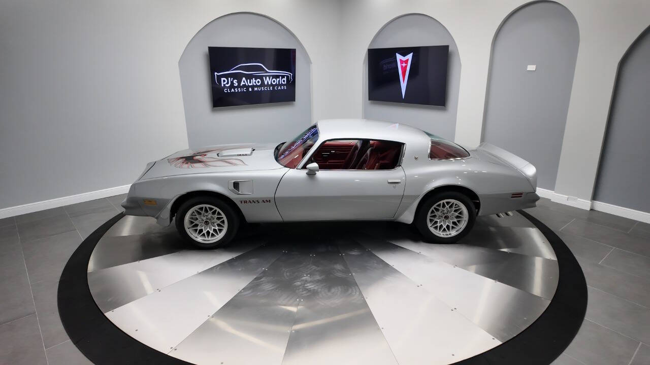 1977 Pontiac Trans Am 35