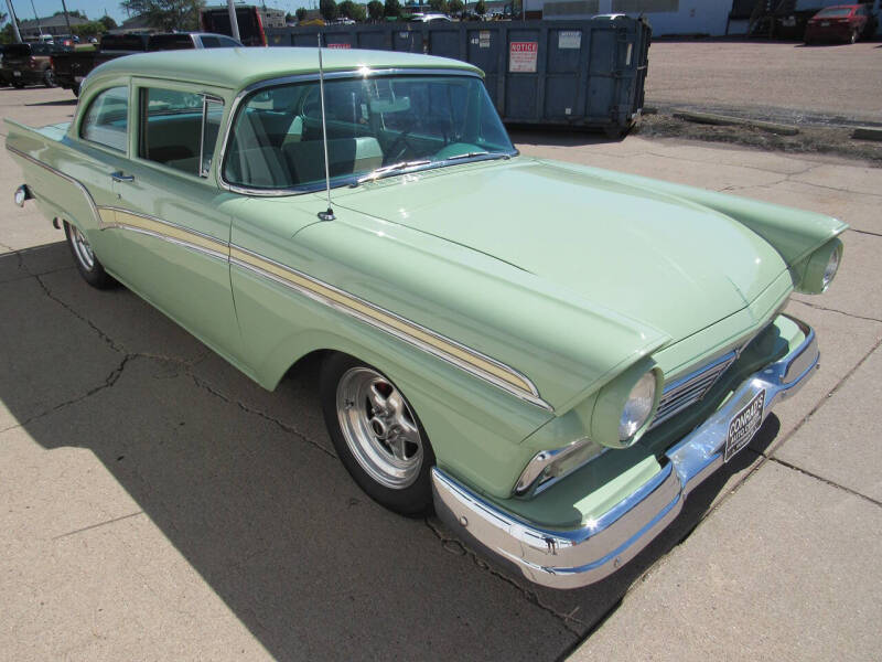 1957 Ford Fairlane