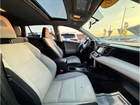 2016 Toyota RAV4 XLE