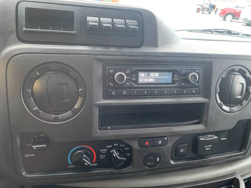 2021 Ford E-Series E-350 SD