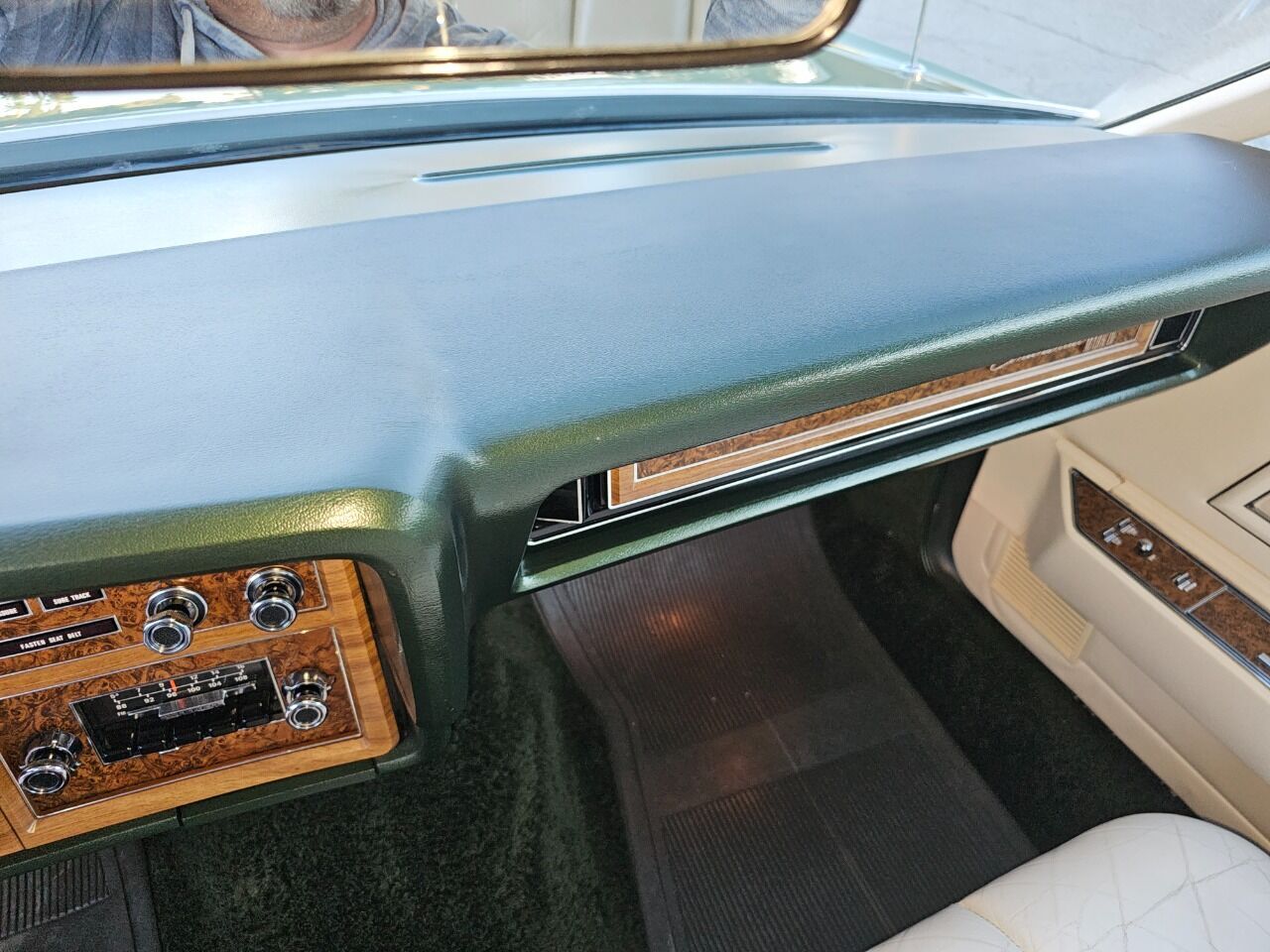 1972 Lincoln Mark IV 65