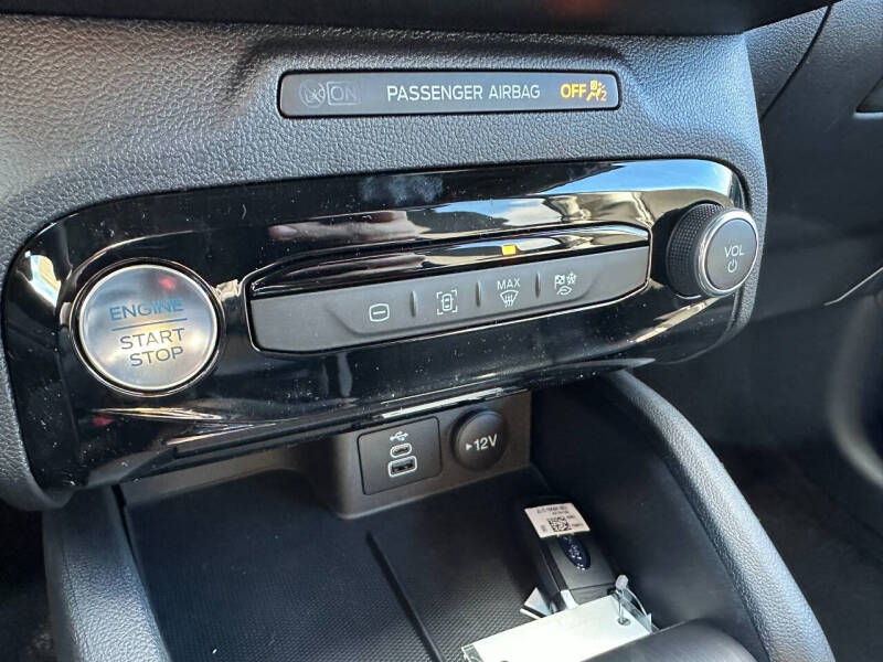 2026 Ford Escape Hybrid ST-Line Select