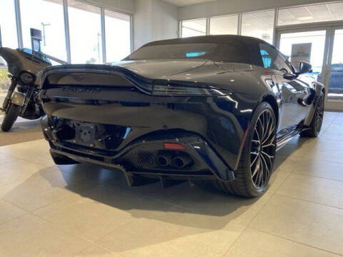 2023 Aston Martin Vantage