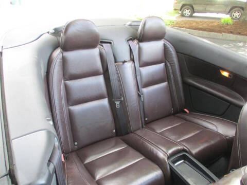 2011 Volvo C70 T5