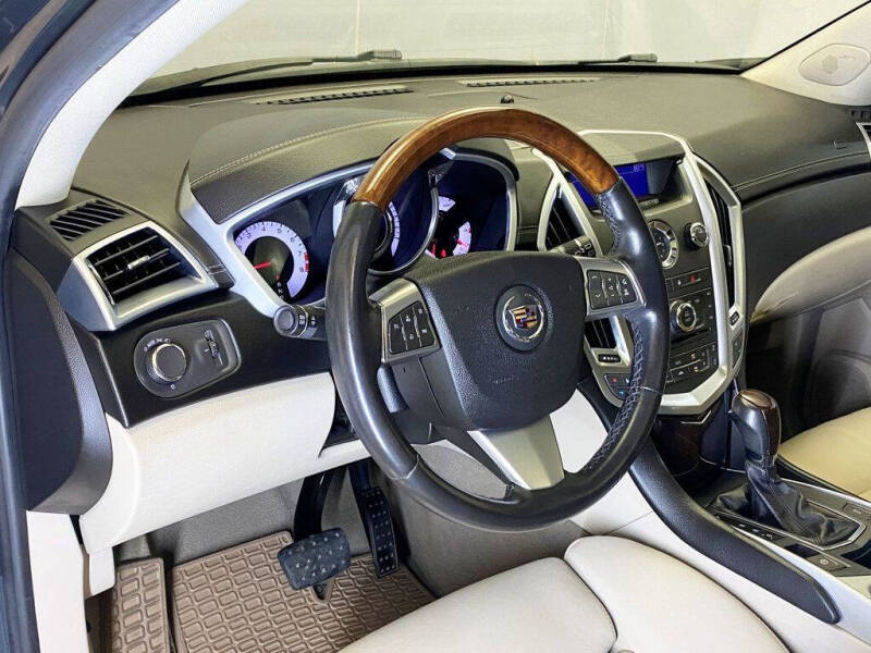 2010 Cadillac SRX Luxury Collection